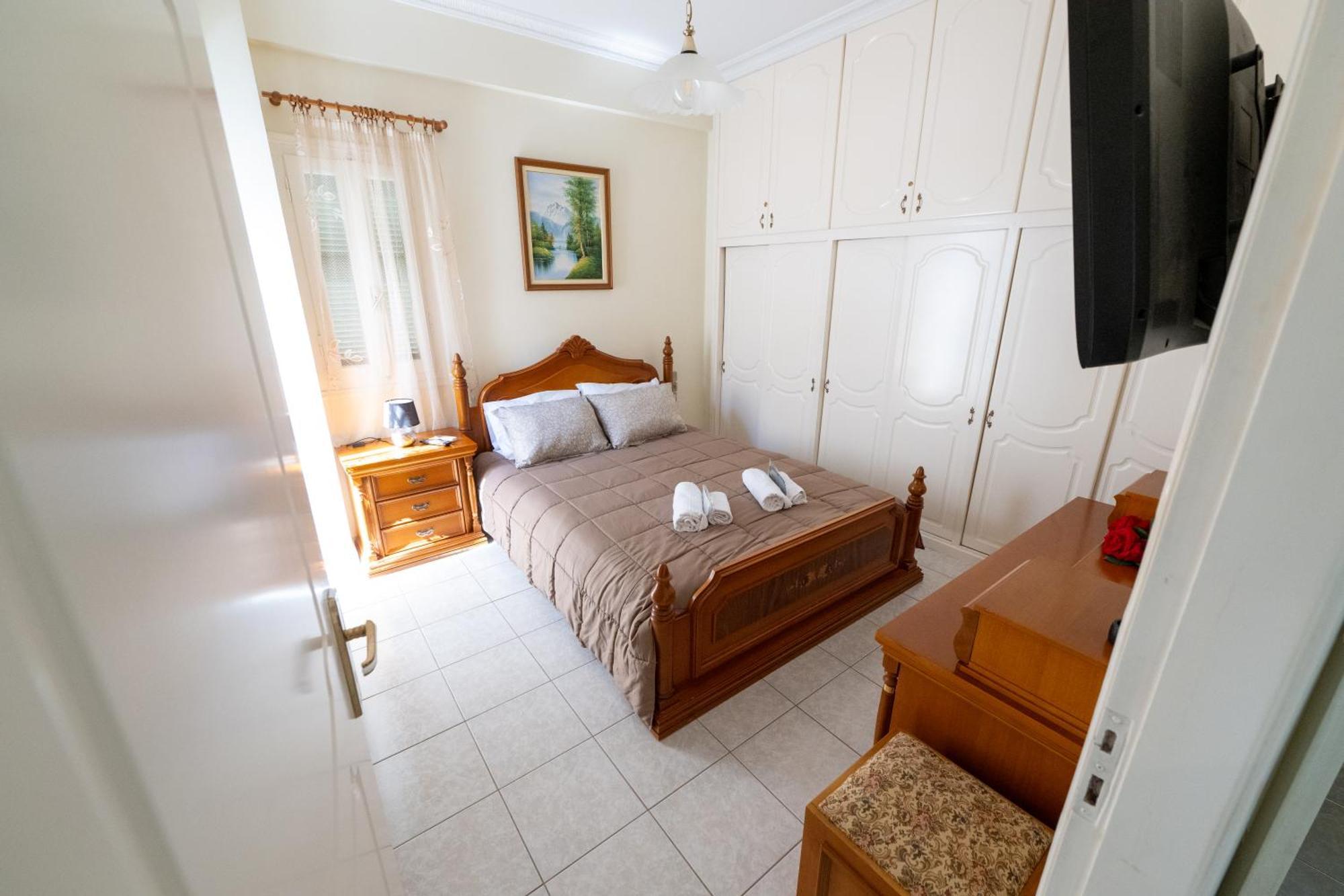 Mando Patrasso - Classical Apartment In The Center Of Patras With Free Parking Dış mekan fotoğraf