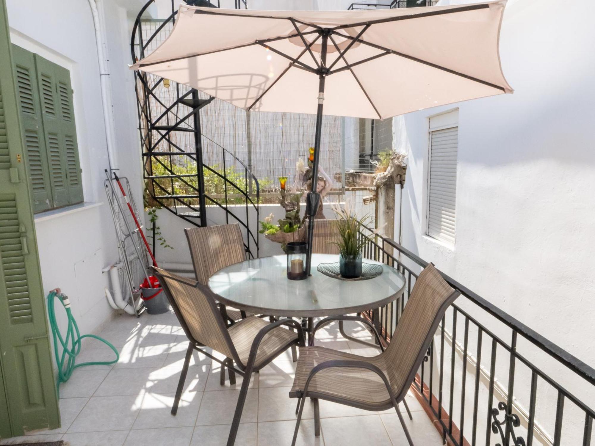 Mando Patrasso - Classical Apartment In The Center Of Patras With Free Parking Dış mekan fotoğraf