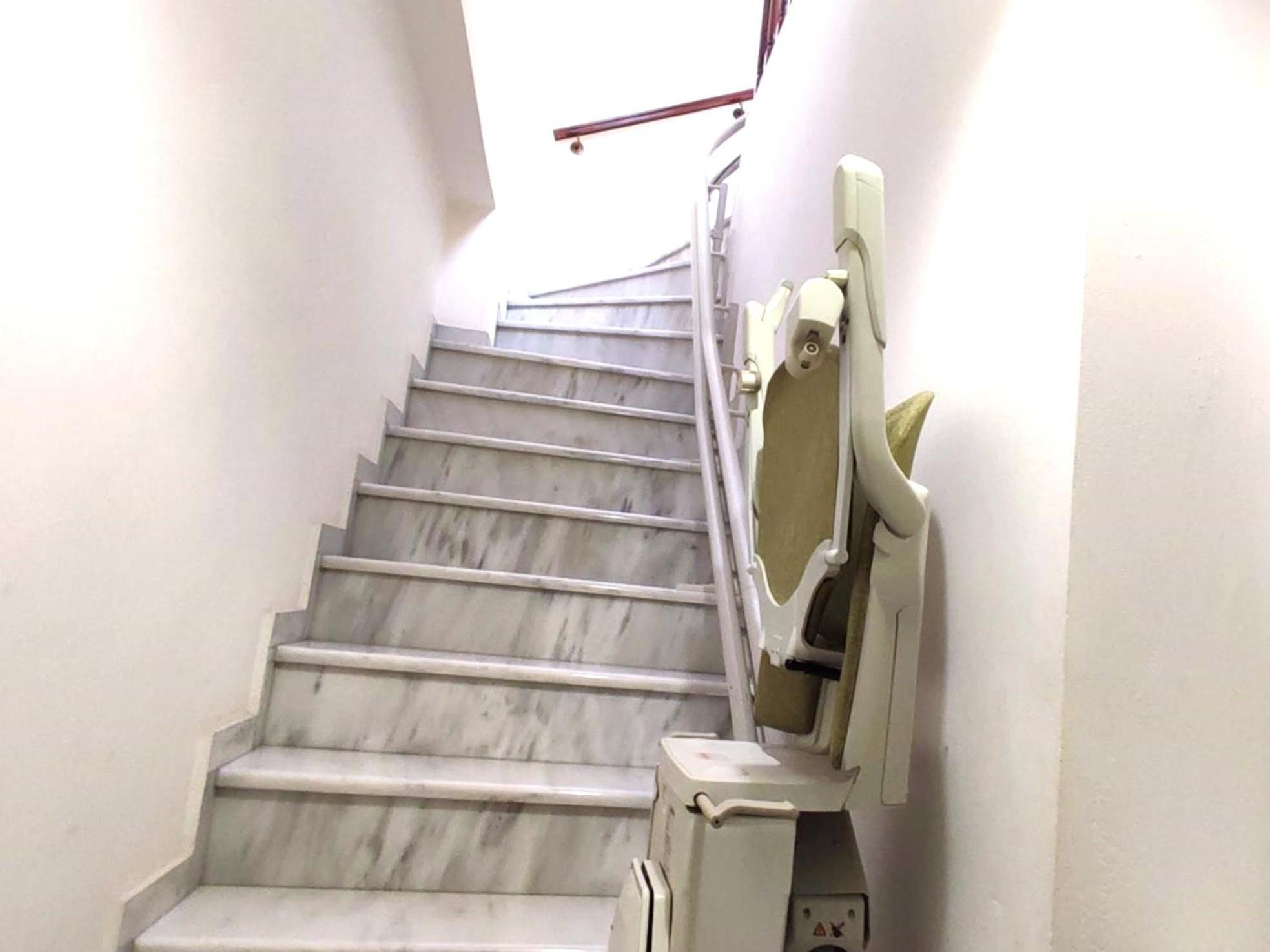 Mando Patrasso - Classical Apartment In The Center Of Patras With Free Parking Dış mekan fotoğraf